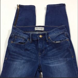 MADEWELL SKINNY JEANS w/zippers at the ankle.